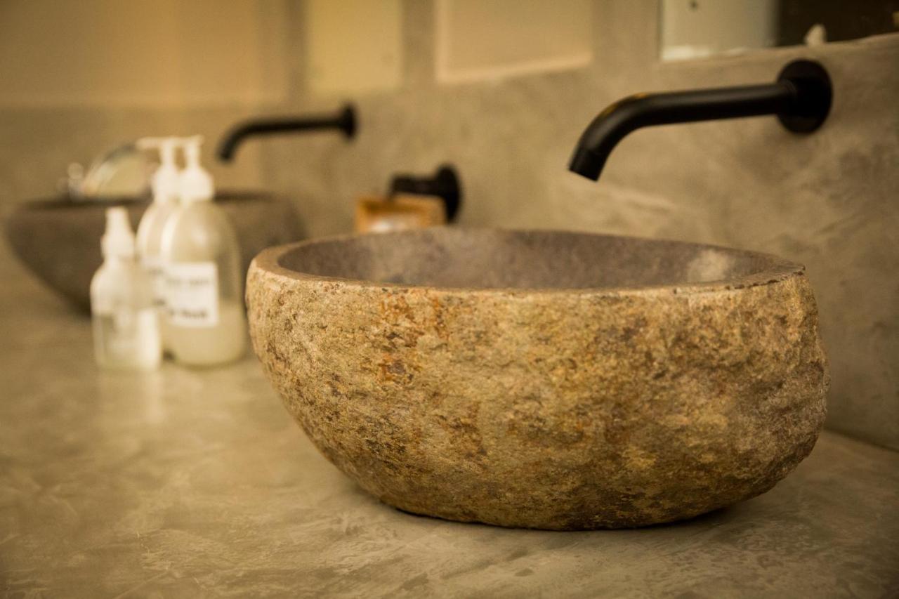 Olive Grove Guesthouse ウィントフーク エクステリア 写真