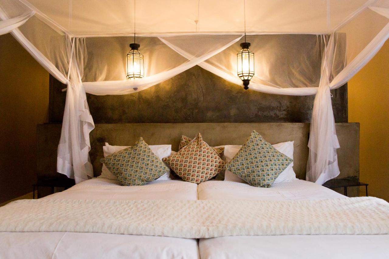 Olive Grove Guesthouse ウィントフーク エクステリア 写真