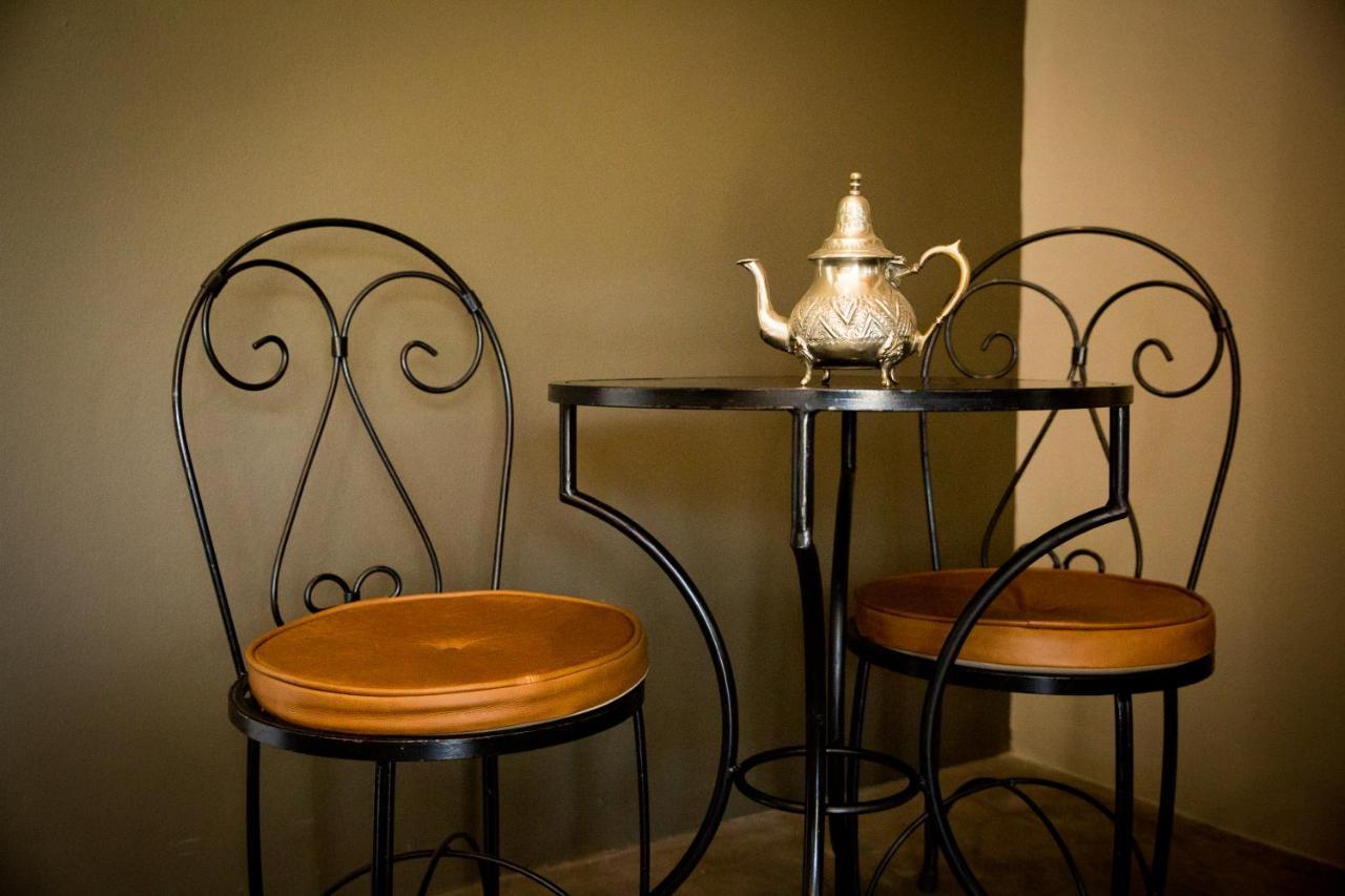 Olive Grove Guesthouse ウィントフーク エクステリア 写真
